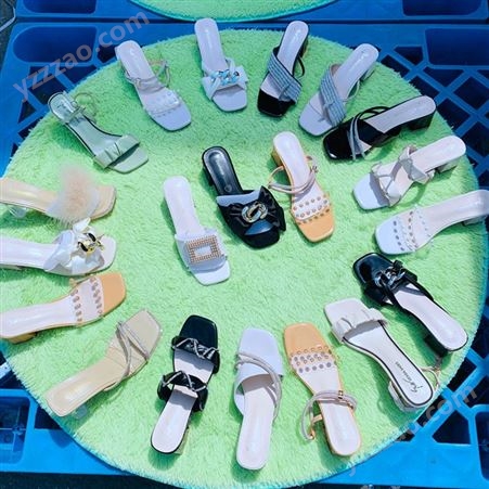 越南外贸凉鞋 休闲时尚女鞋 平底鞋时装鞋厂家直供 摆摊鞋子货源