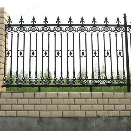 普罗盾铸铁栏杆小区工程铁艺护栏 庭院阳台栅栏围栏围墙透视墙厂家定制