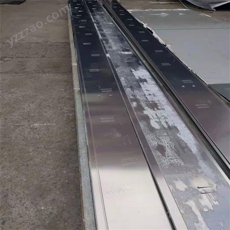 恒顺泰318不锈钢板可定制不锈钢板批发价出售