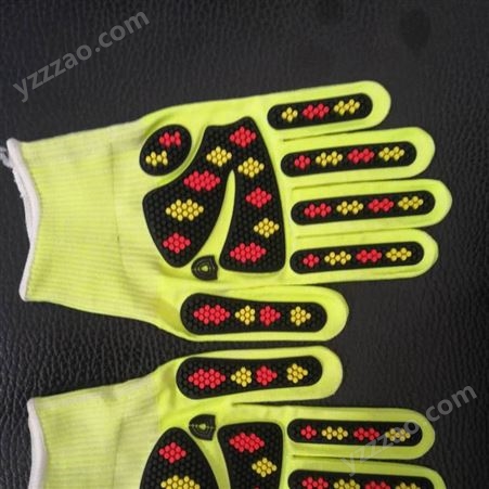 PVC手套和硅胶手套的各种商标植胶压花加工，26年行业专注