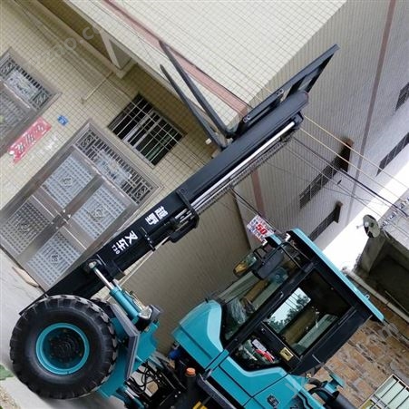 广州市海珠区合众QD-30T3吨叉车，柴油越野四缸四驱叉车 叉石材板材