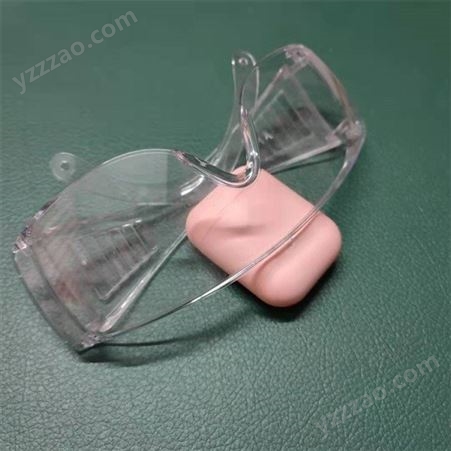 厂家供应 儿童防蓝光护目镜 防刮差图层 延长使用寿命 疫情眼镜采购价格