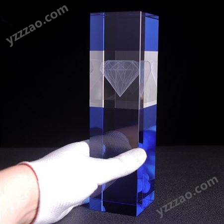 蓝色四方柱水晶摆件 K9水晶摆件 钻石内雕 做工精美 厂家制作