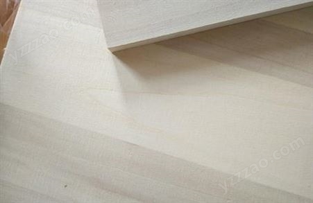杨木直拼板漂白直销 家具木质材料杨木 杨木拼板规格全 原木18MM