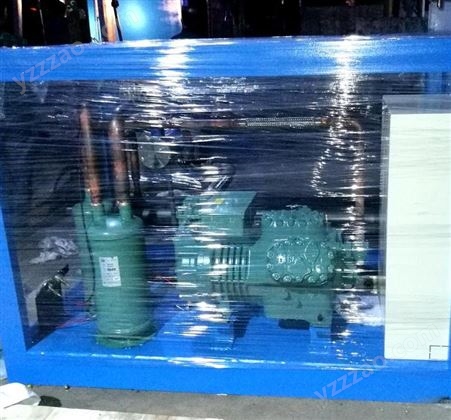 科美斯日产18吨冰瓶机 设备干净卫生节能省人工单人操作智能化控制系统